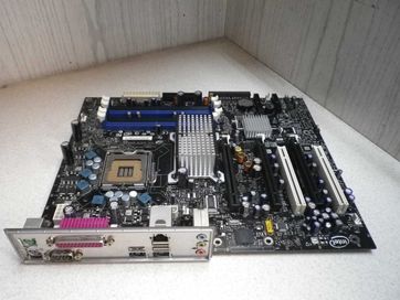 Дънна платка Intel D975XBX2