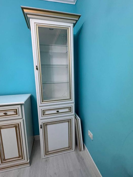 Гостиная горка, комод