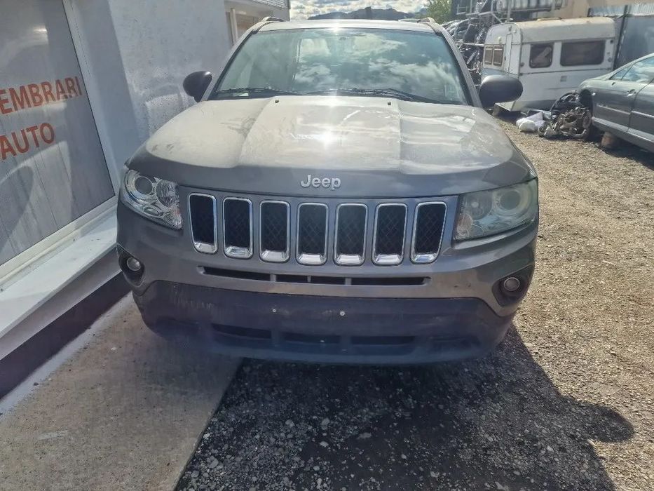 Dezmembrez Jeep Compass 2.2 cdi euro 5 cod 651 an 2012