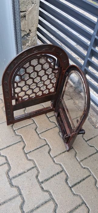 Usa    fontă    teracota