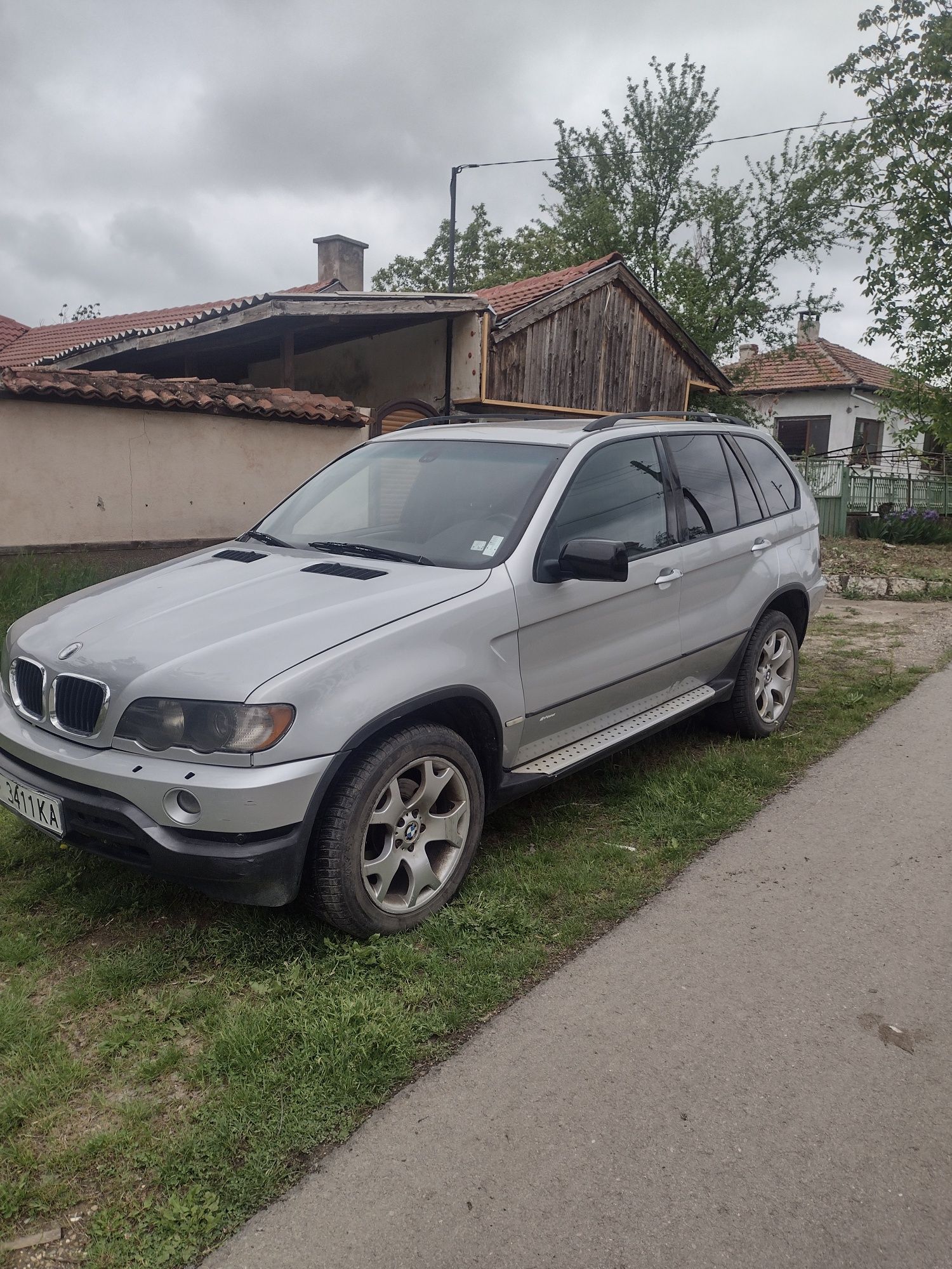 Bmw x5,3.0d...автомат.6000 лв