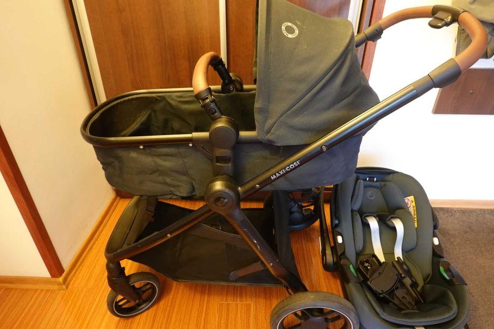 Carucior Maxi-Cosi (Zellia3) & Scoica PEBBLE 360 PRO