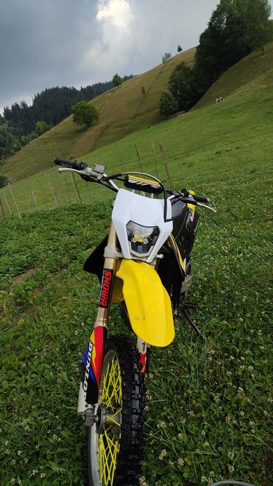 Suzuki drz 400 fără defecte