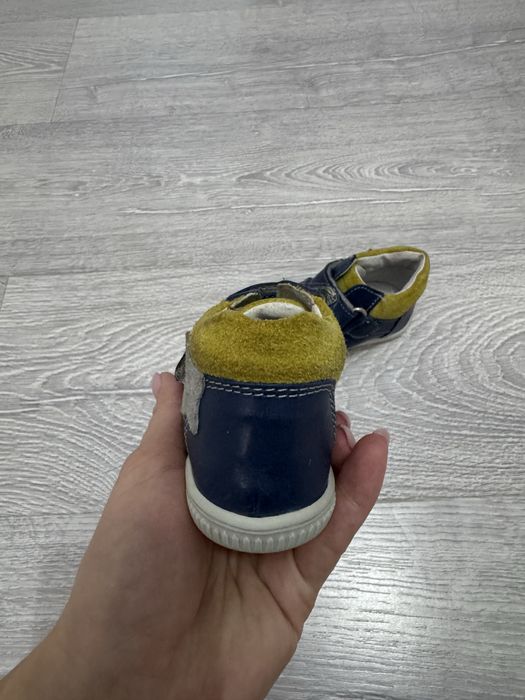 Hokide kids ghetute marimea 19