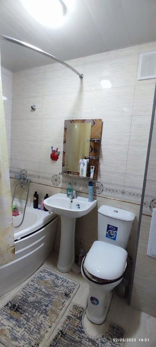 2 xonalik kvartira ijaraga beriladi.