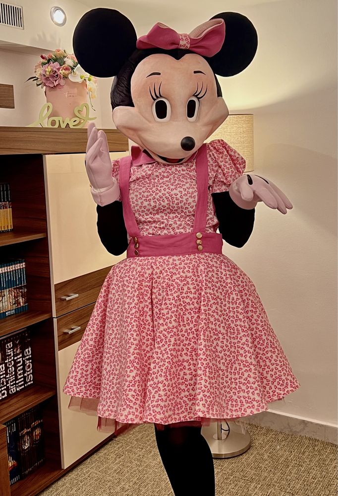 Inchiriere Minnie Mouse