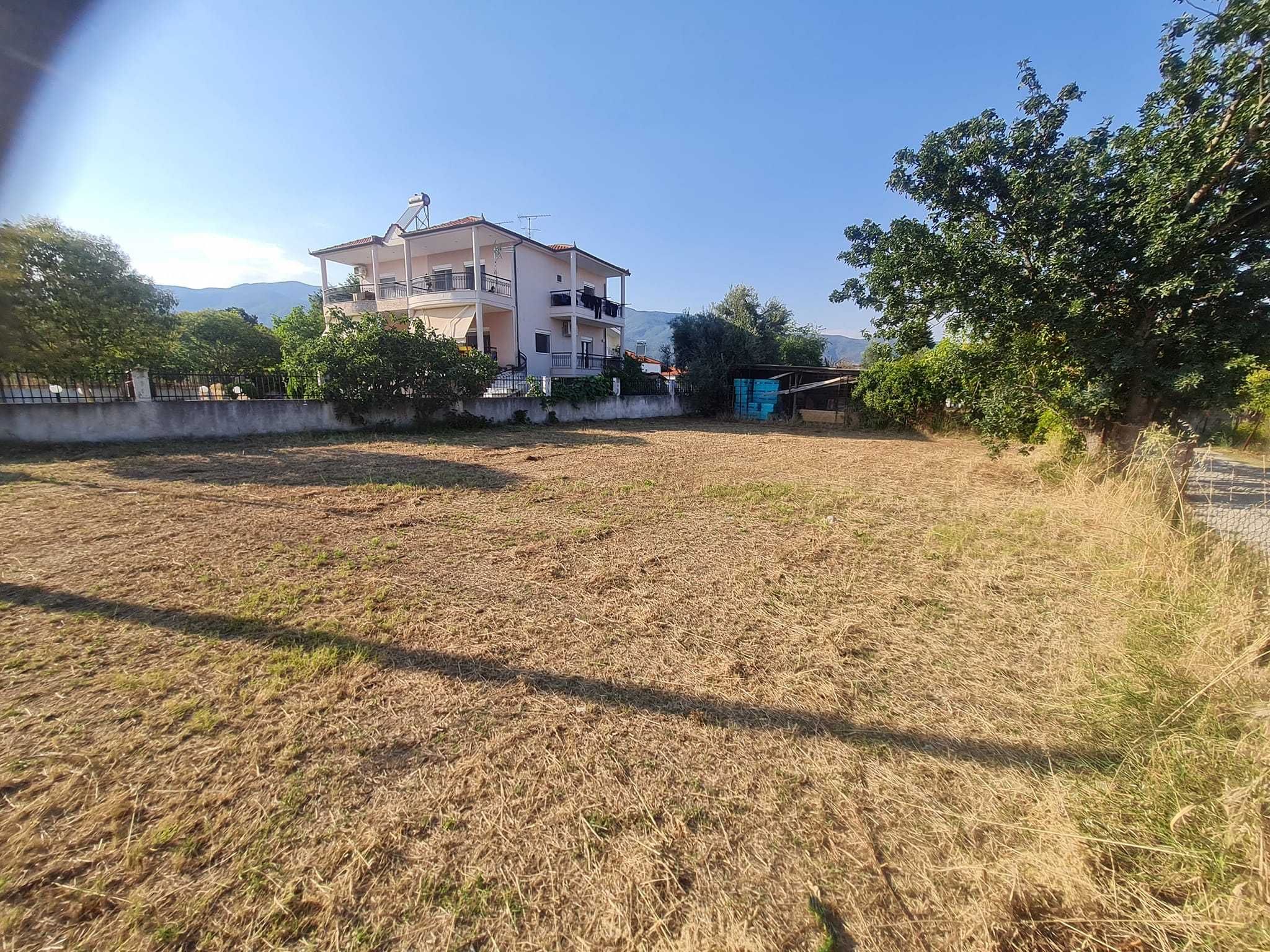 Продава се парцел с площ 370 м2 в Аспровалта, Гърция