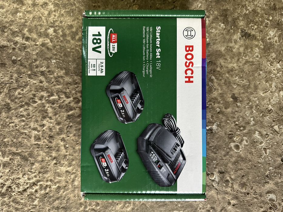 Vând set acumulatori Bosch
