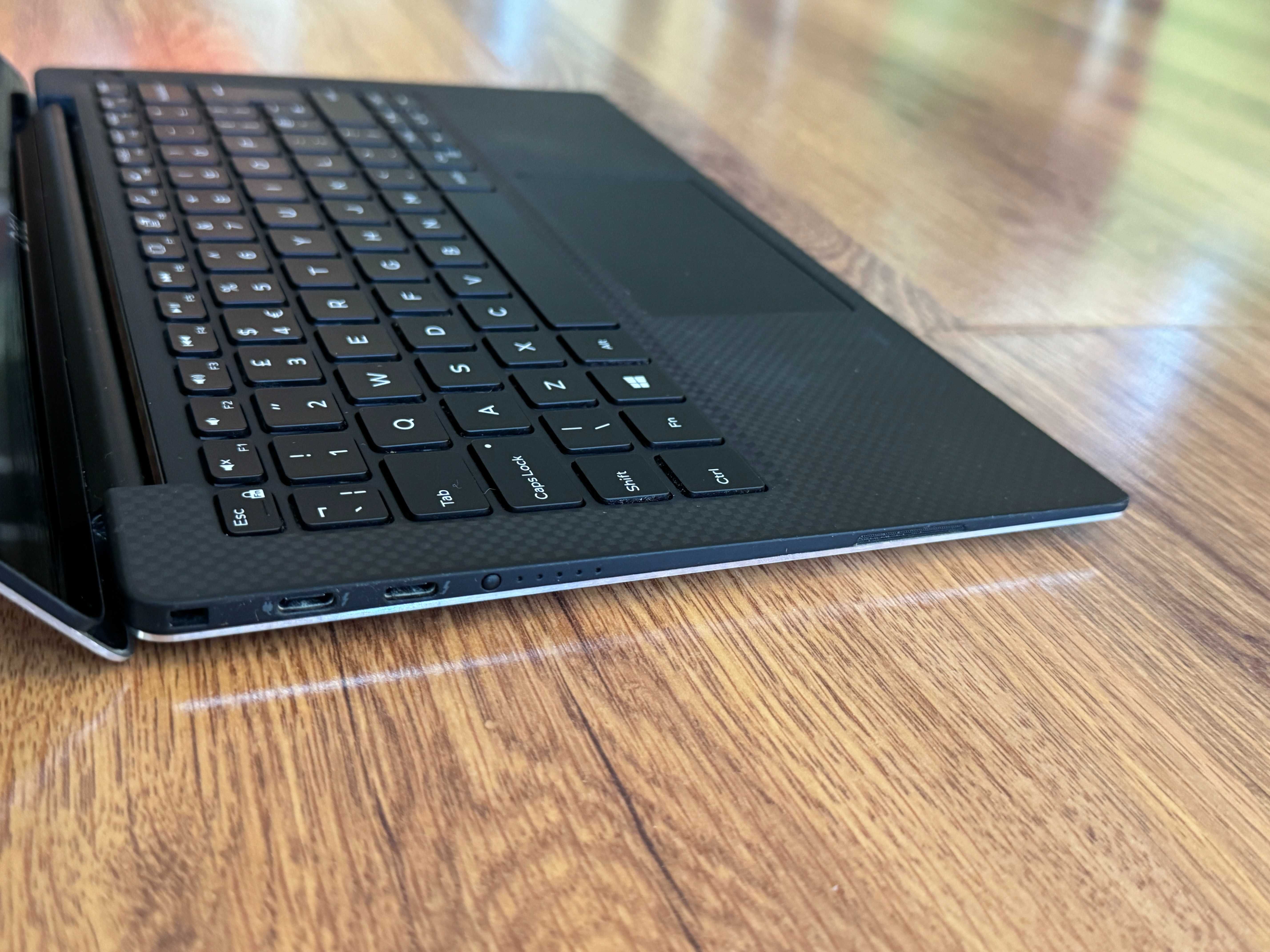 13.3' 4K Touch i7-10710u DELL XPS 7390 16GB RAM/512GB NVMe/Подсветка