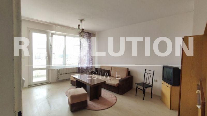 Дава се под наем Едностаен апартамент в Варна, Кайсиева градина - 50 кв.м за 300 € - Снимка #1