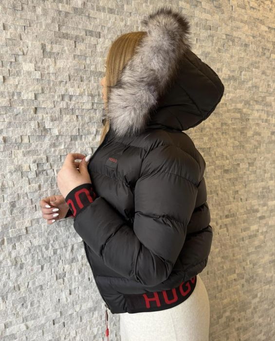 Якета с естествен косъм.