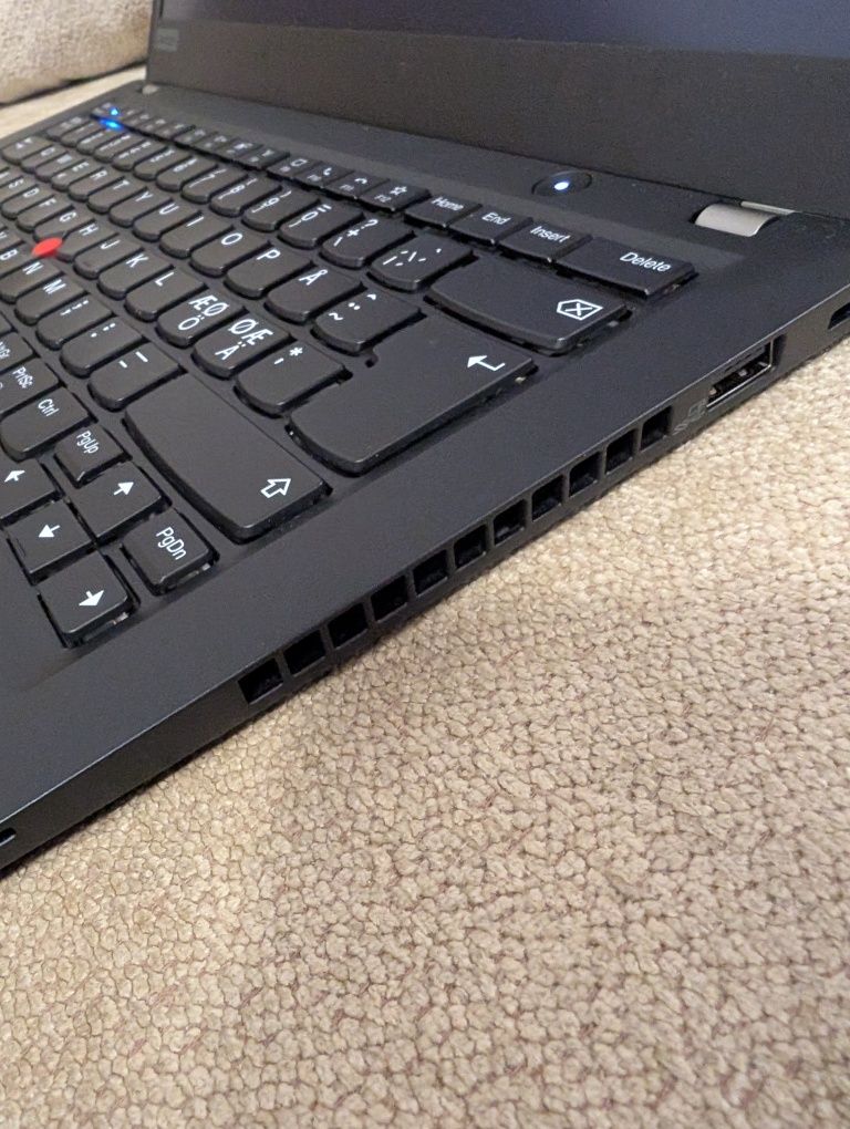 Lenovo ThinkPad T14s I5-10210U / 16 GB Ram / 256 nvme  - Гаранция