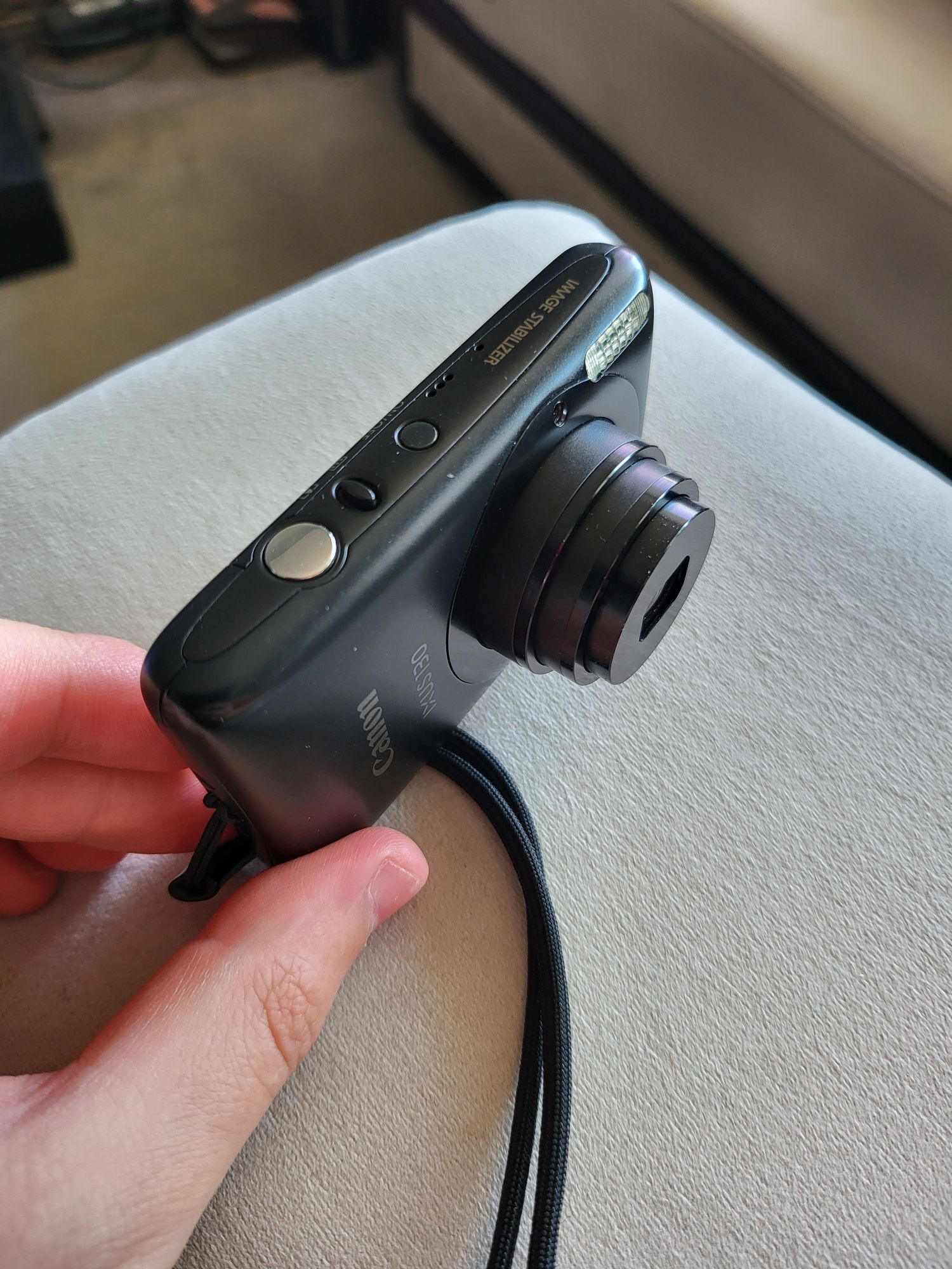 Canon Ixus 130 рядък и малък модел
