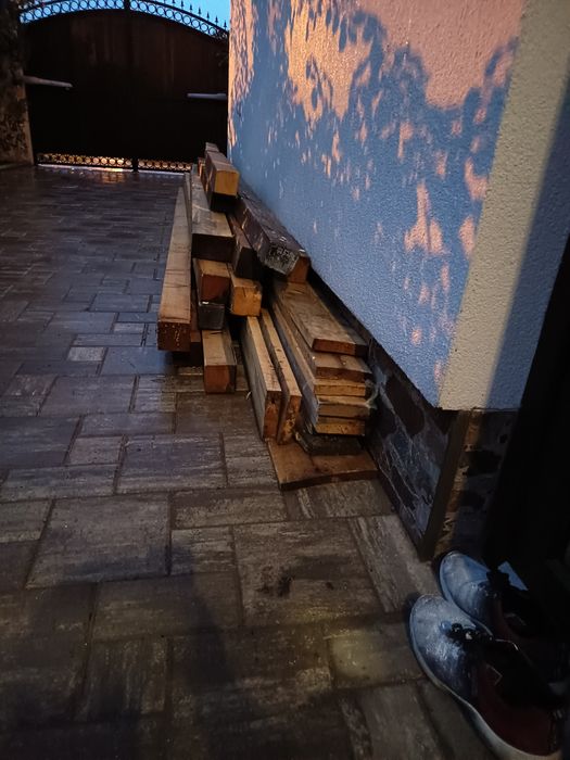 Caferi lemn și scandura