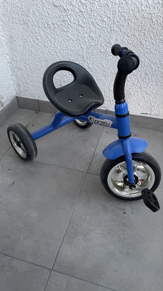 Триколка Bertoni-Lorelli, A28, синя