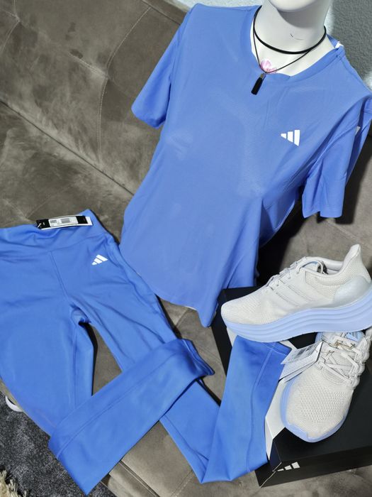 Set running dama Adidas Opt Essential