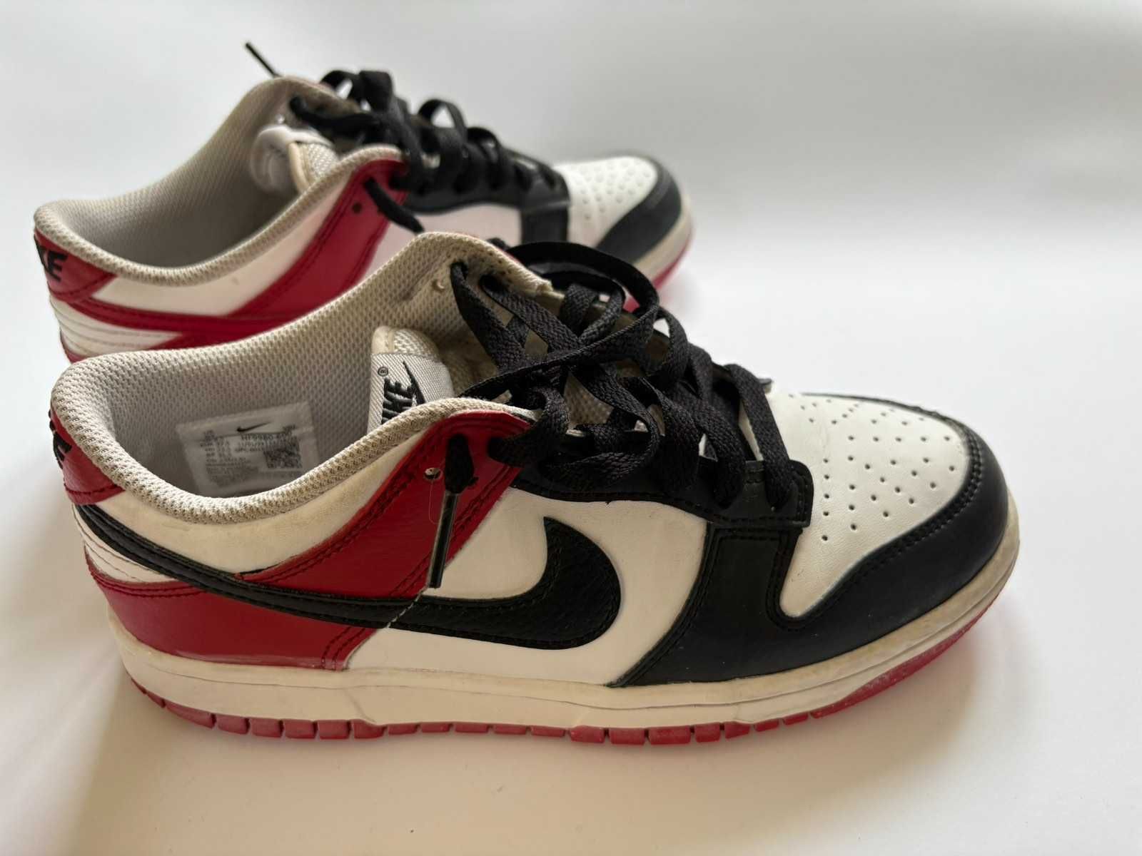 Продавам Nike Dunk Low детски