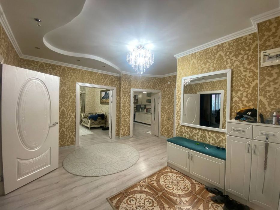 Продам 4 к.кв в мкр. Алтын-Орда