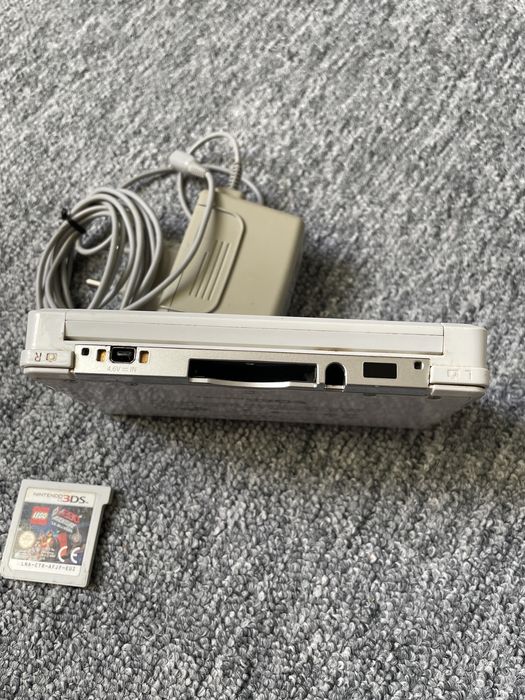 Consola joc NINTENDO 3DS Model CTR-001 cu joc Lego