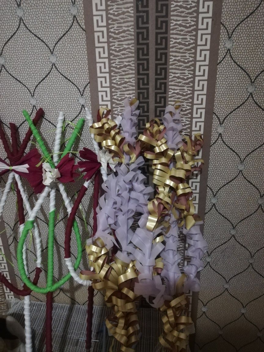 Продавам сурвачки