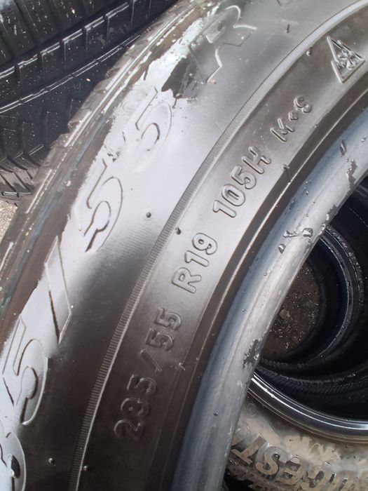 235 55 19 PIRELLI SCORPION 4броя зимни