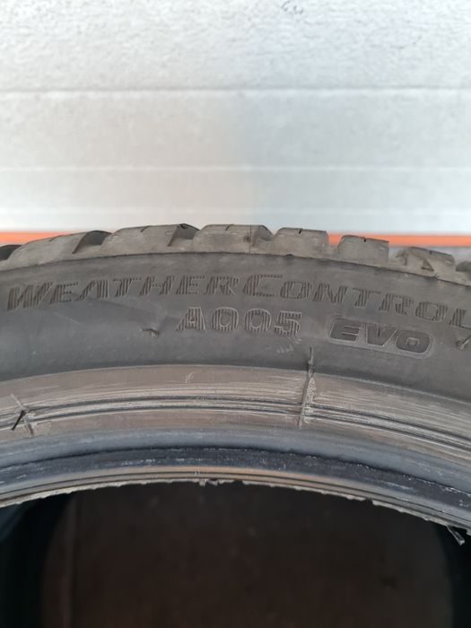 Всесезонни гуми 2 броя BRIDGESTONE WeatherControl A005 225 40 R18