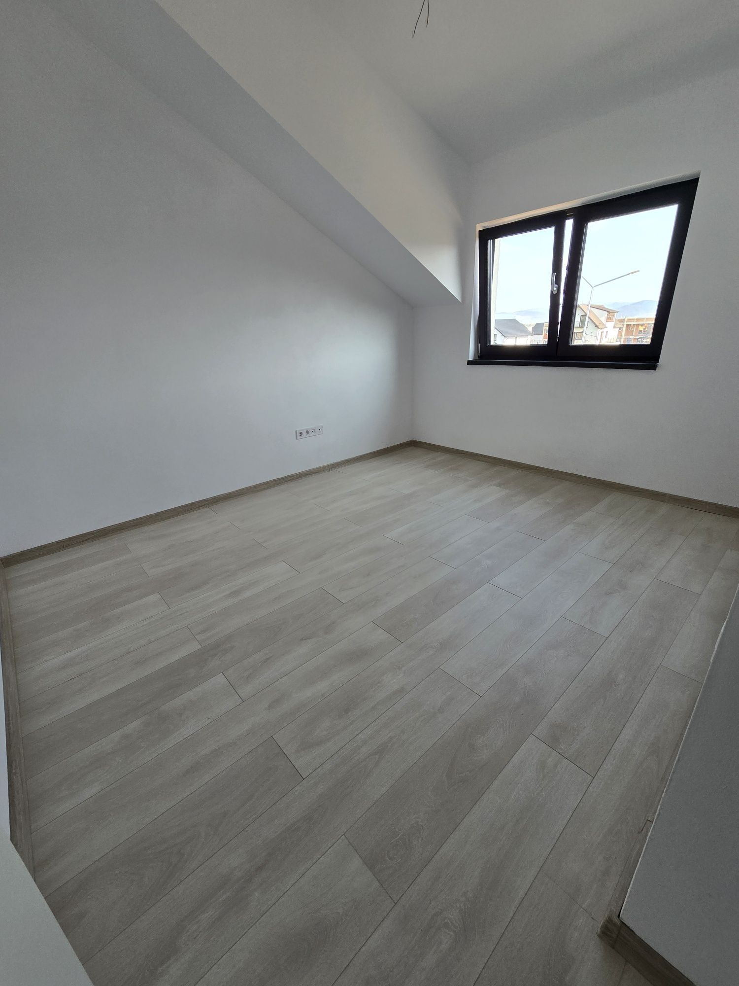 Apartament 3 camere, Finisaje Premium, constructie noua, la gata