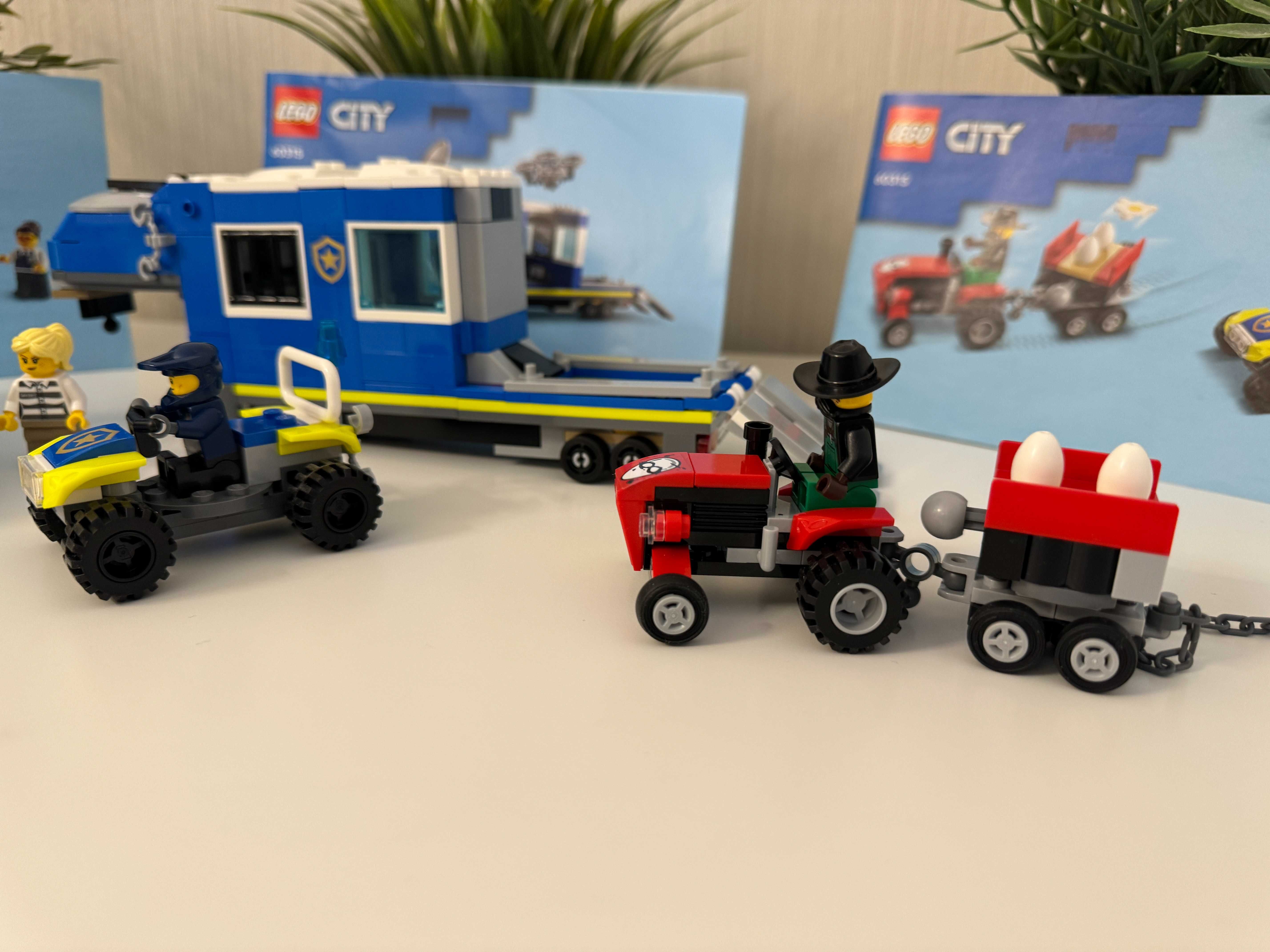 LEGO City - Masina Centru de comanda mobil al politiei 60315, 436 pie