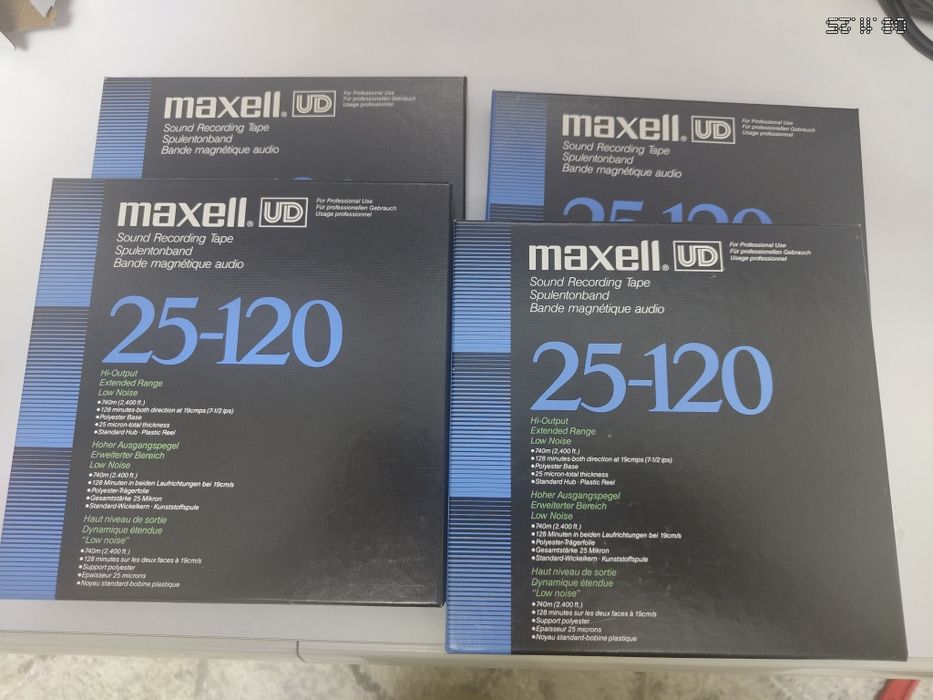 Магнитная лента Maxell, Basf, Sony