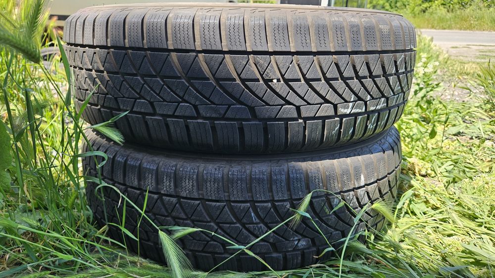 2бр гуми 215 65 17 ханкок