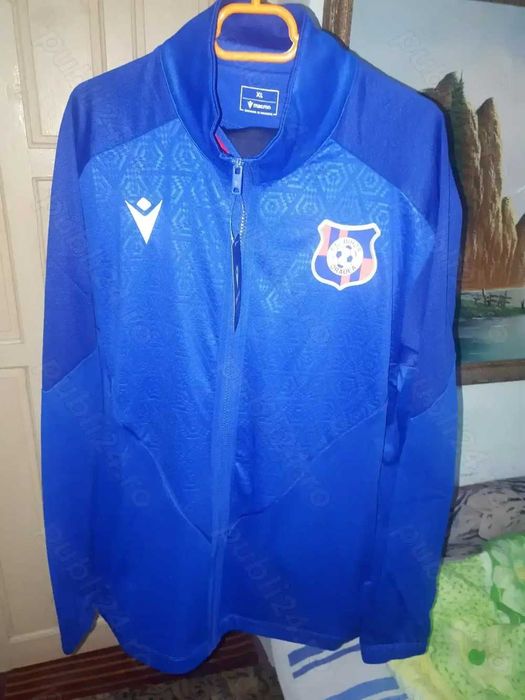 Trening Fc Bihor Oradea -- Banii merg la un baiat bolnav .