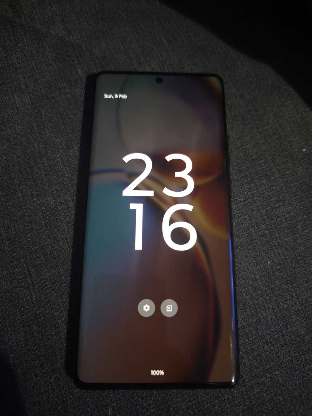 НОВ Motorola EDGE 40 Pro/X40 256GB 12GB Dual SIM + ПОДАРЪЦИ