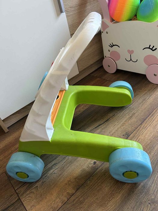 Уокър Fisher Price