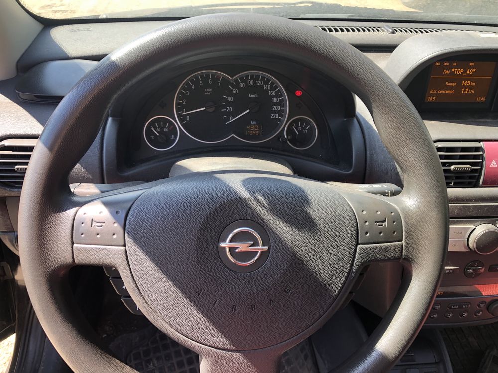 На Части Opel Corsa C 1.8i- Z18XE