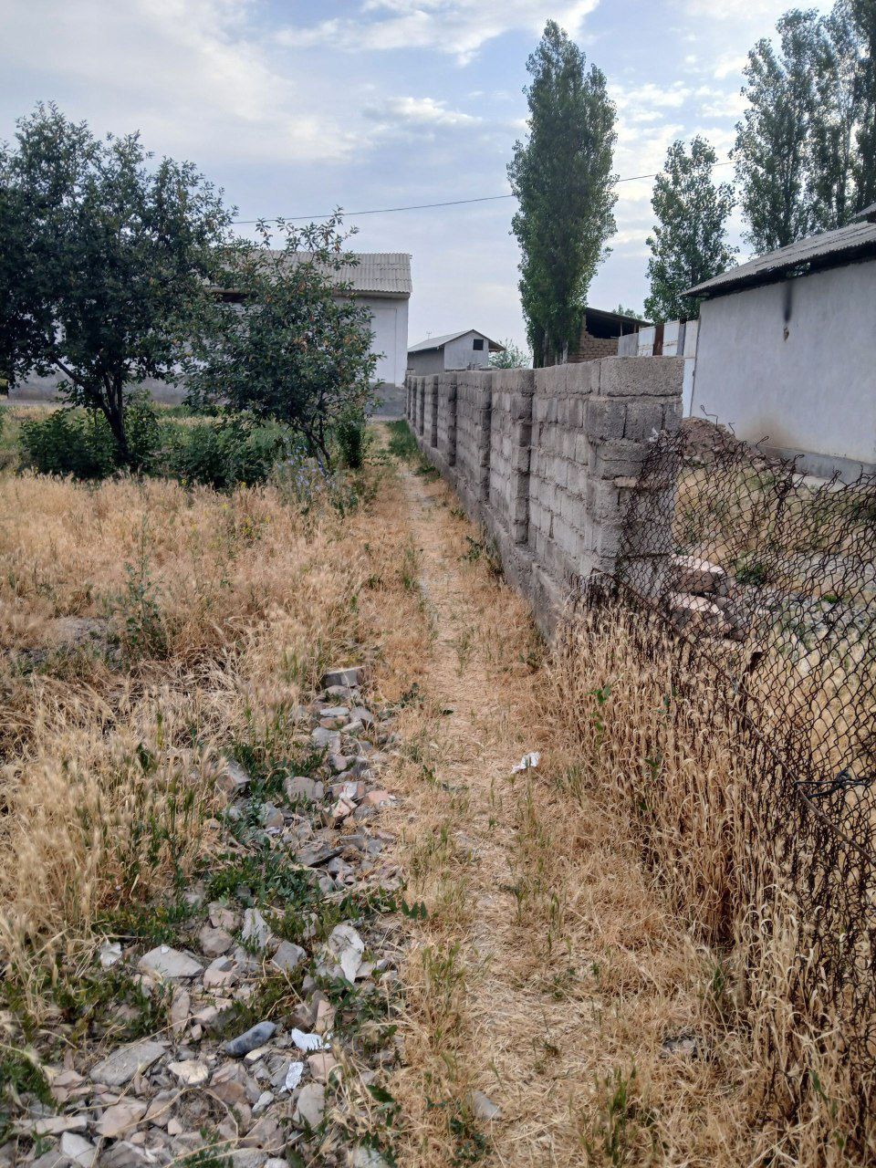 Uchaska sotiladi