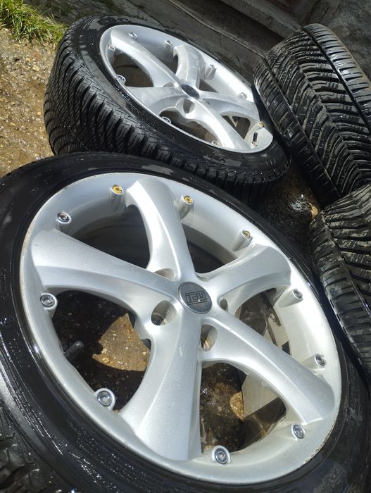 Джанти с зимни гуми  225/45R17