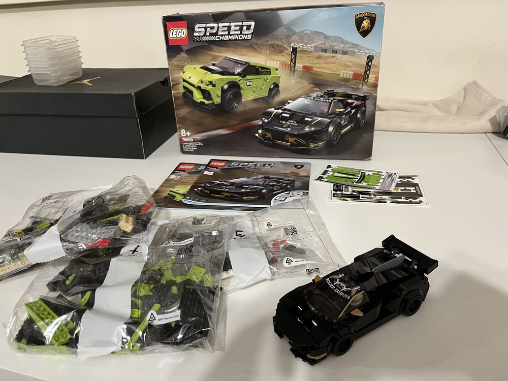 Vand sau schimb Lego 76899 Lamborgini Urus Huracan EVO