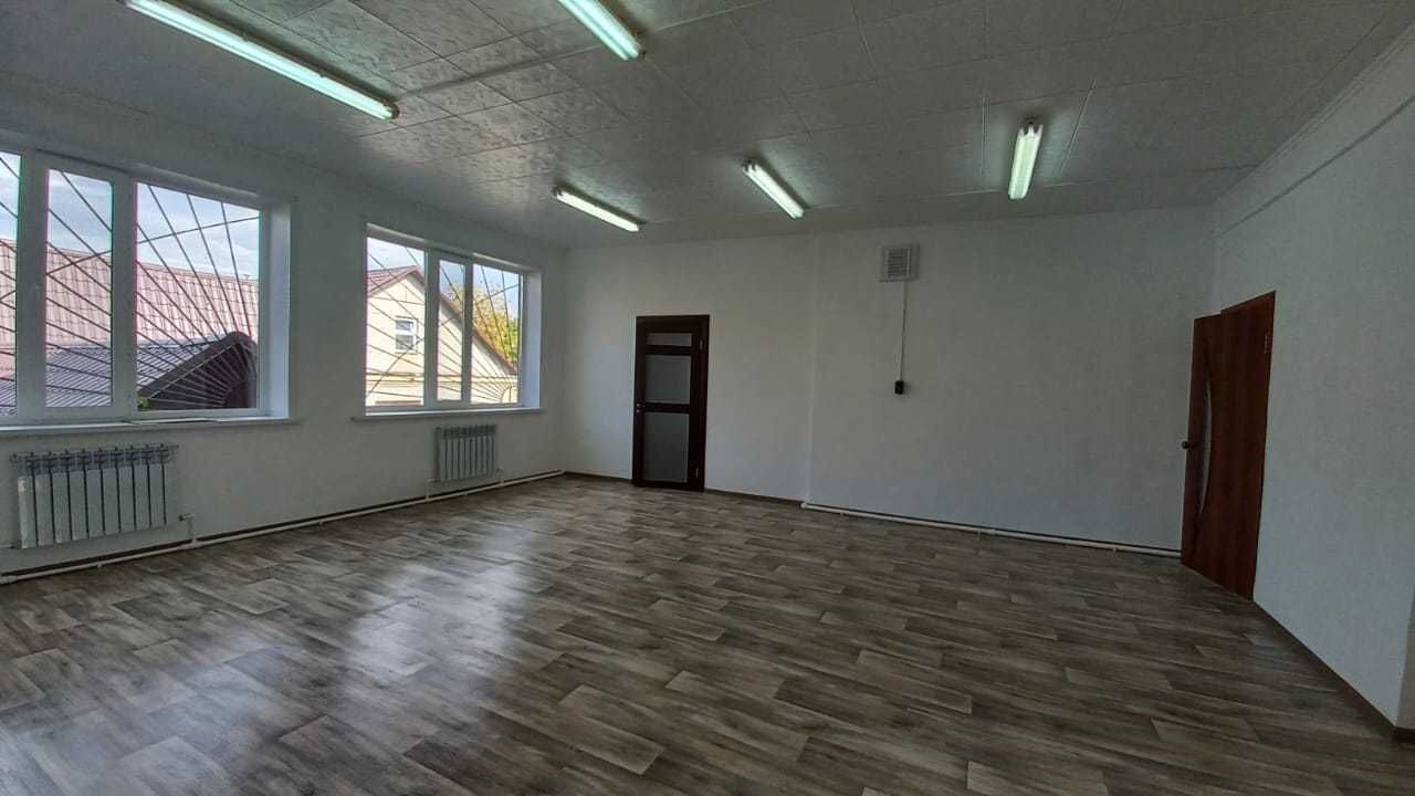 Сдается в аренду помещение 90м2 с ремонтом по ул.Кирпичная 11