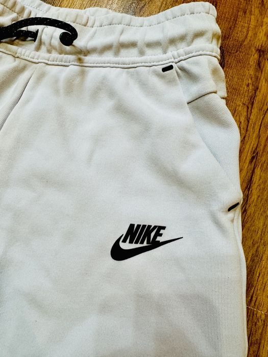 Детски къси панталони Nike Tch Flc - S