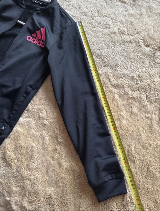 Bluza de training Adidas pentru fete – 10-12 ani