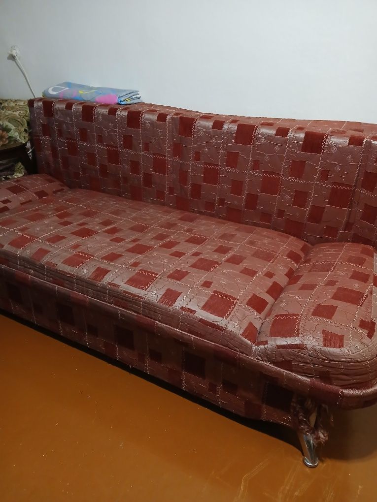 Срочно! Матрас 80 на 190 и Диван