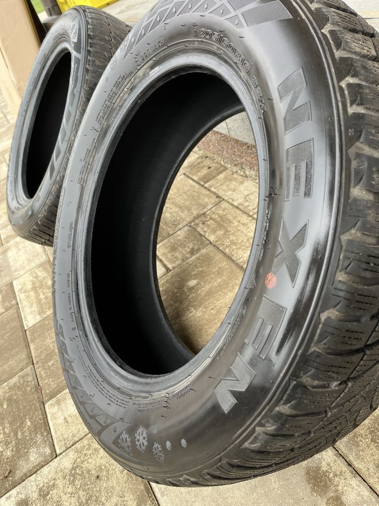 Anvelope 205/60 R16