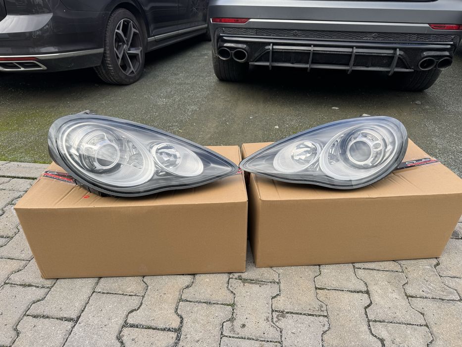 Оригинални ляв и десен фар фарове за Porsche panamera Turbo 970