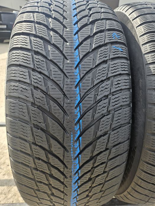 Vând 4 anvelope iarna 235/55/17 235/55r17