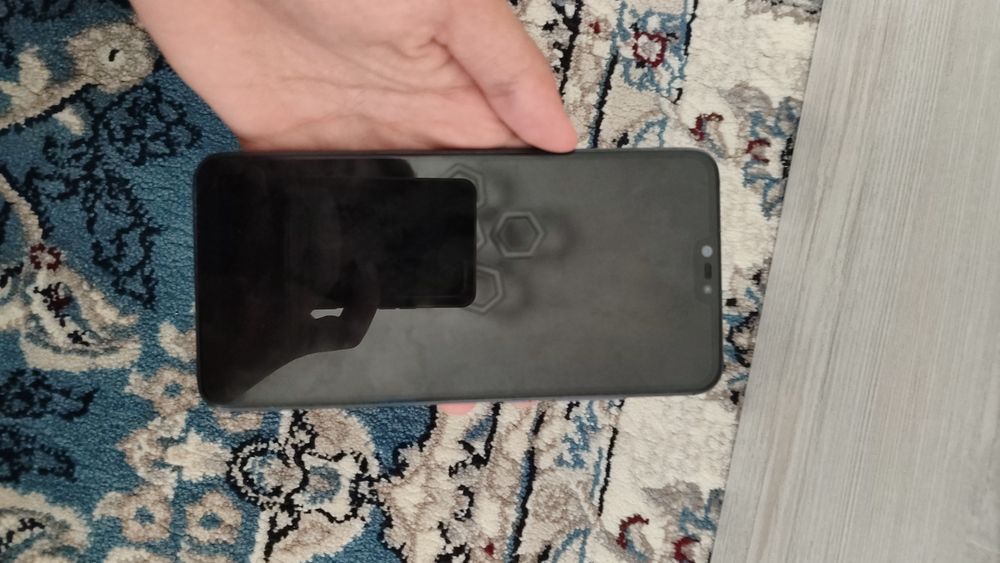 Xiyomi 8 lite karopka dakmend bor