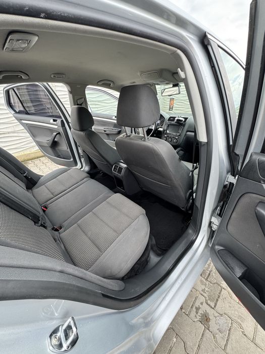 VW Jetta 2.0 tfsi dsg