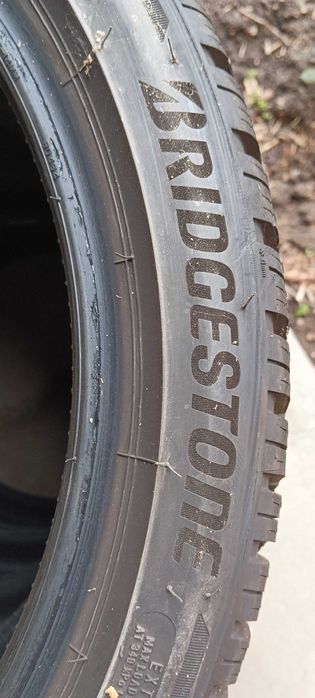 225/40/18 зимни гуми Bridgestone