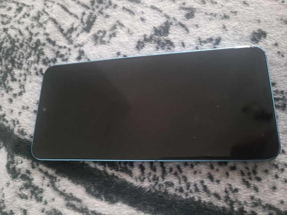 Vand telefon Honor x8