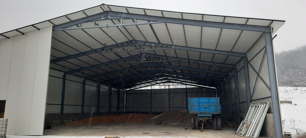 Vând hale metalice avem pe stoc asiguram transport si montaj in toata
