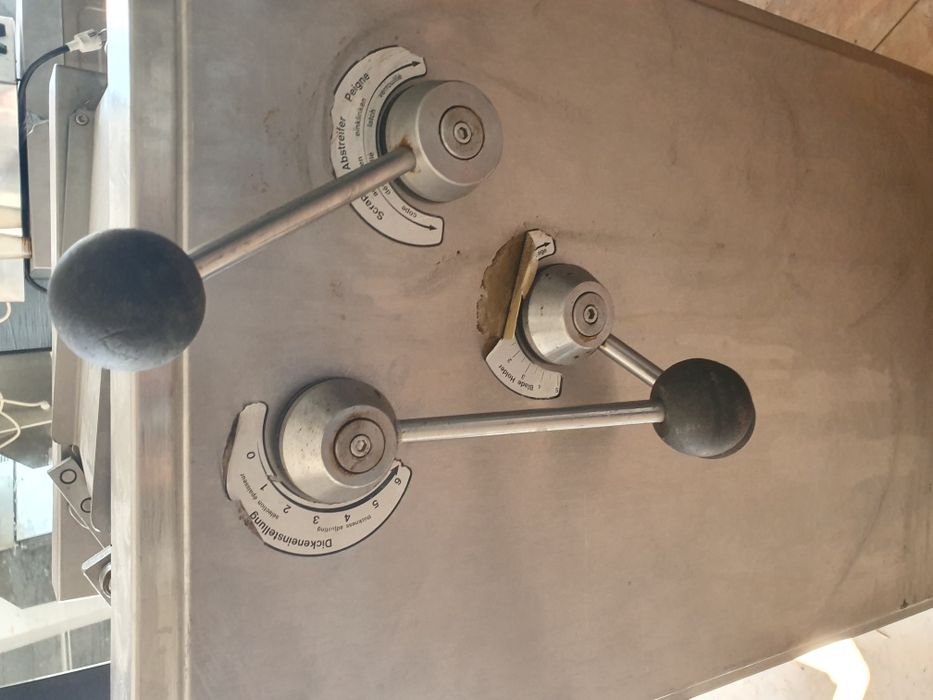 Машина за отделяне на кожи Maja, работна ширина: 295 мм